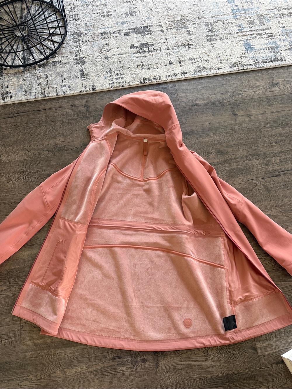 Lululemon RepelShell jacket - Picture 3 of 7